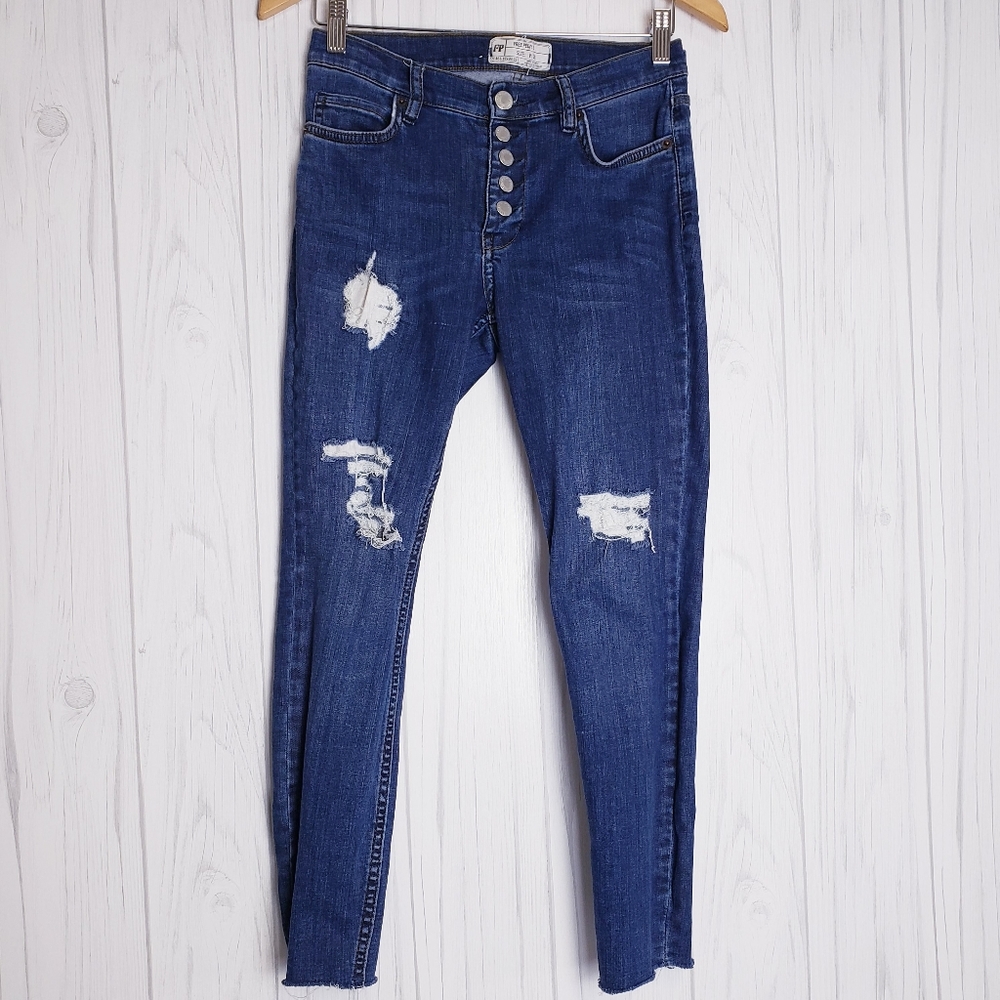 Free People Destroyed Reagan Skinny Jean